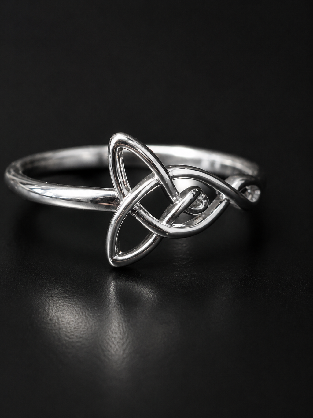 Trinity Knot Ring