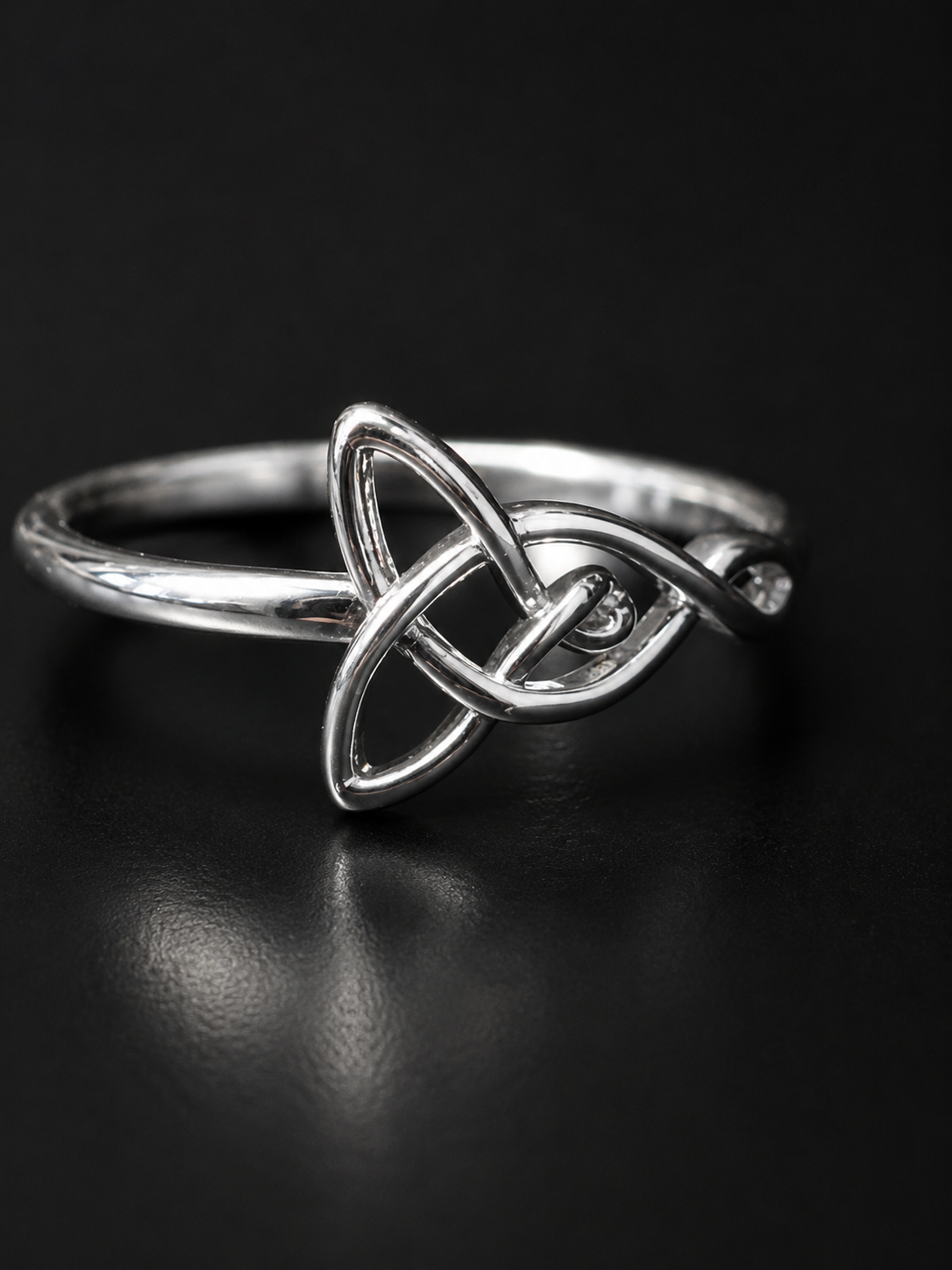 Trinity Knot Ring