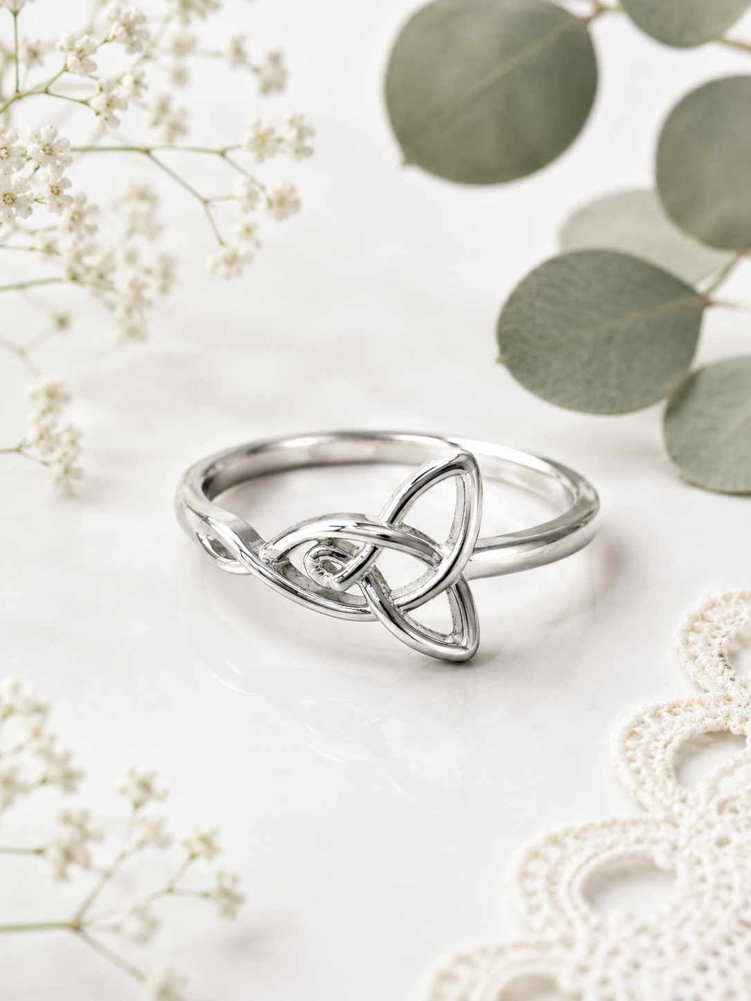 Trinity Knot Ring